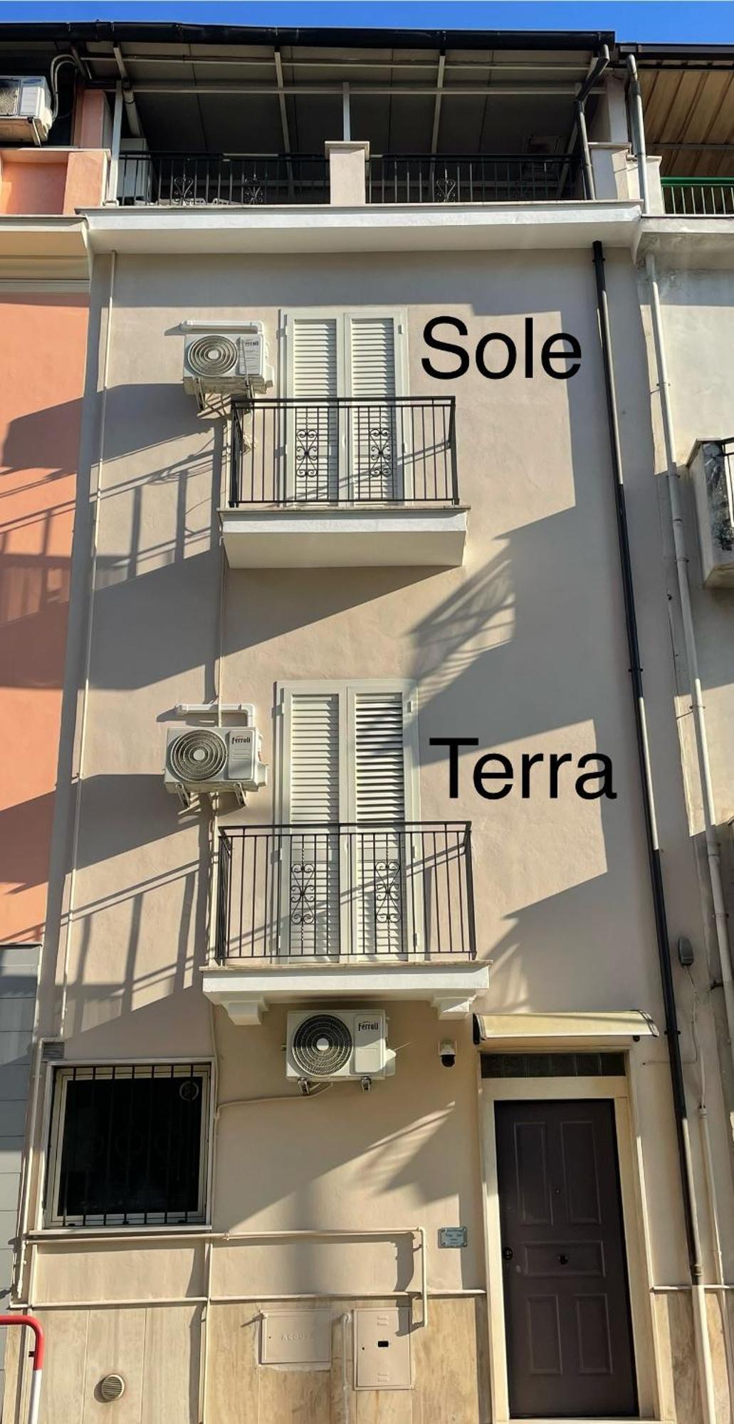 Terra Sole Monica Camera Terra Hotel Pontecorvo Buitenkant foto